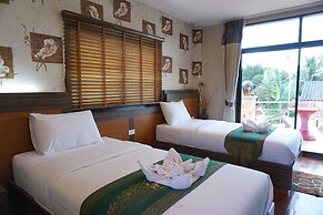 Phuruaboutique Hotel & Saunas