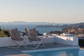 Sandy & Salty Villas
