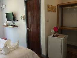 Norn Nab Dao RimPhu Resort