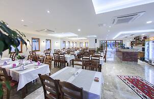 Hotel Almira