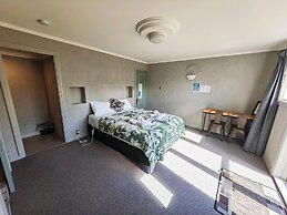 Pure Motel