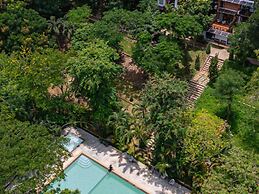 Issara Boutique Winery Hotel