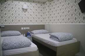 K&B Hostel