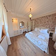 Cunda Vrodi By House