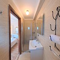 Cunda Vrodi By House