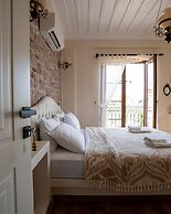 Cunda Vrodi By House