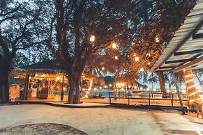 Pak Nam Resort