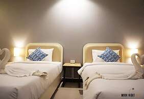 The Moon Night Ao nang Hotel