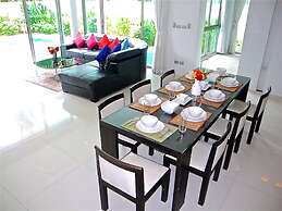 Eva villa Rawai 3 bedrooms private pool