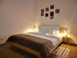 Pr`fik Apartments