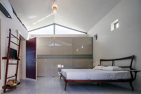 Minimal Blue Villa