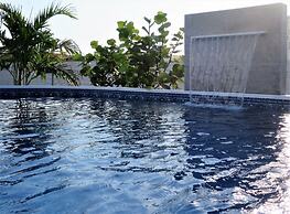 Turquoise Villa