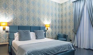 Via Veneto Suites