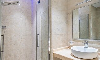 Via Veneto Suites