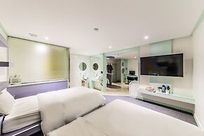 In Hotel