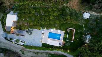 Antigone Estate