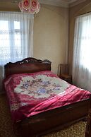 Serik & Geora Guesthouse