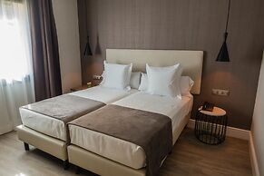 Hotel Oasis