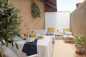Hotel Oasis
