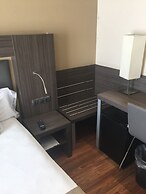 Hotel Oasis