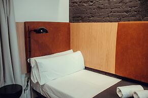Hotel Transit