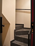 Hotel Transit