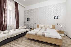 Real Apartments Semmelweis