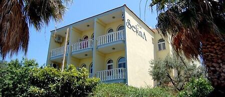 Hotel Selina