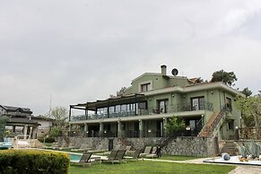 Belizi Hotel