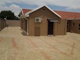 Channel View Lodge