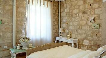 128A Hotel