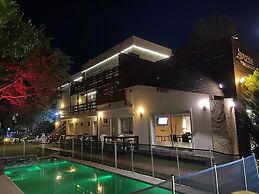 Ayres Village Apart