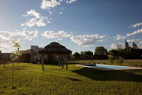 Azalea Luxury Lodge