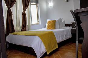 Hotel Royal Suite