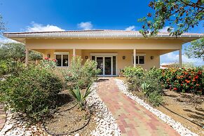 Ananda Curacao