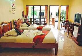 Chaya Resort