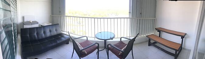 East Island Waterfront Suites