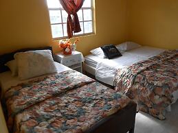 JO J'S Hostel
