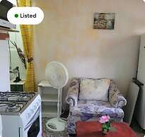 JO J'S Hostel