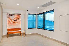Best Western Plus North Lakes Hotel