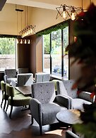 Abbey Hotel by Trivelles