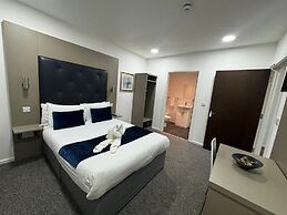 Abbey Hotel by Trivelles