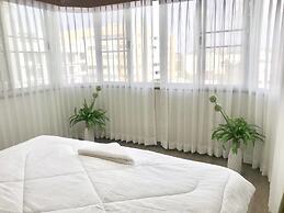 Bob's Thai BNB's