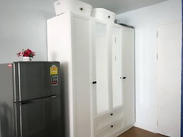 Bob's Thai BNB's
