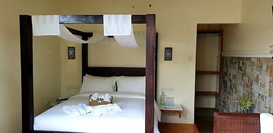 Edgewater Dive & Spa Resort