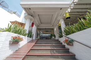 Heef Hotel Pasar Baru