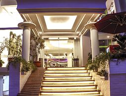 Heef Hotel Pasar Baru