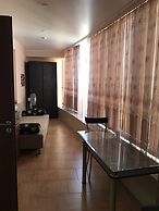 VeryHotel