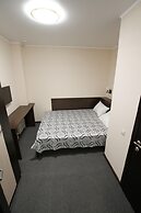 VeryHotel