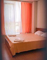 VeryHotel